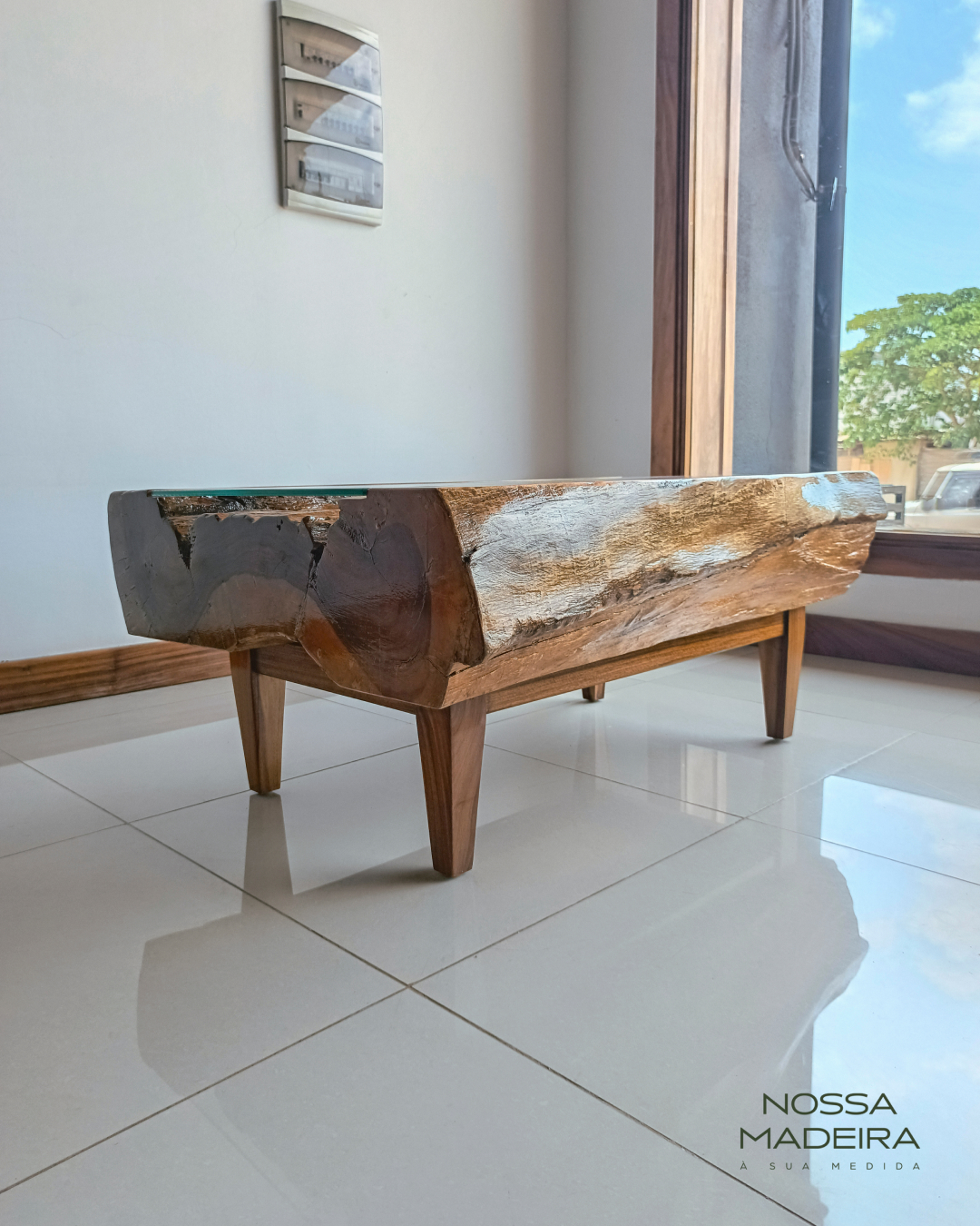 Mesa de Centro, Ranhura